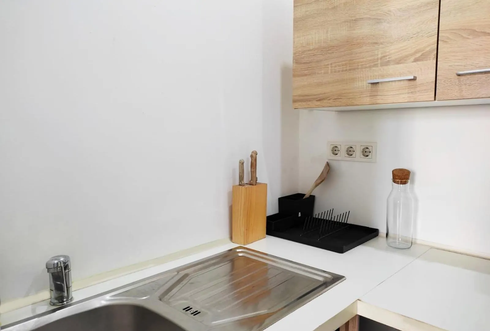 Spacious Austrian Style Apartment Close To City Center Landstrasse Vienna
