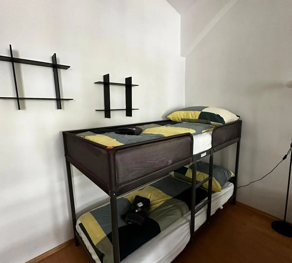 Spacious Austrian Style Apartment Close To City Center Landstrasse Vienna